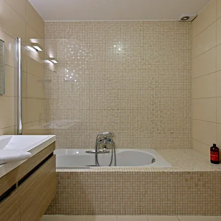 Βίλα Family Villa With Spacious Garden Near The Beach Middelkerke